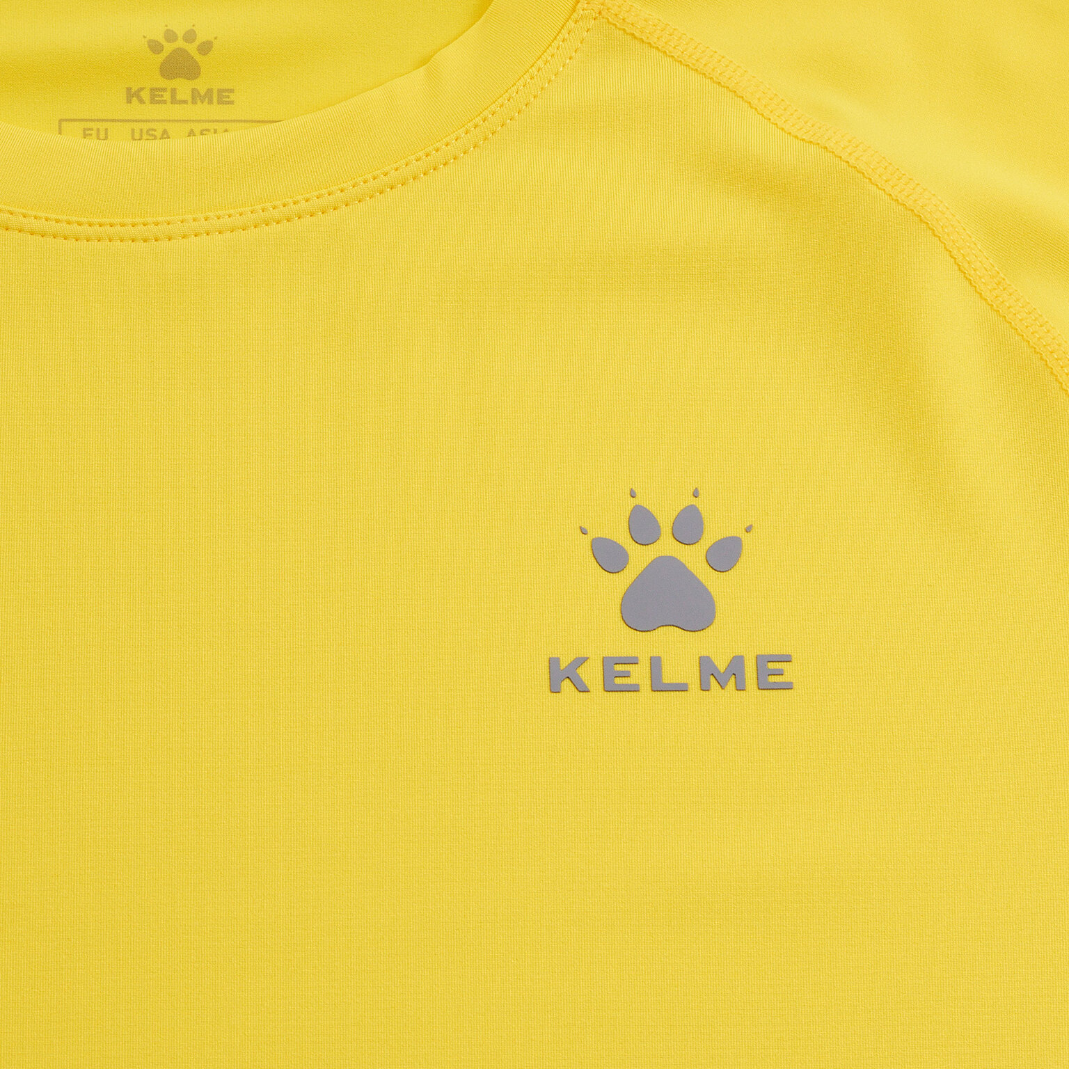 Белье футболка Kelme Tech Fit 3891113-700