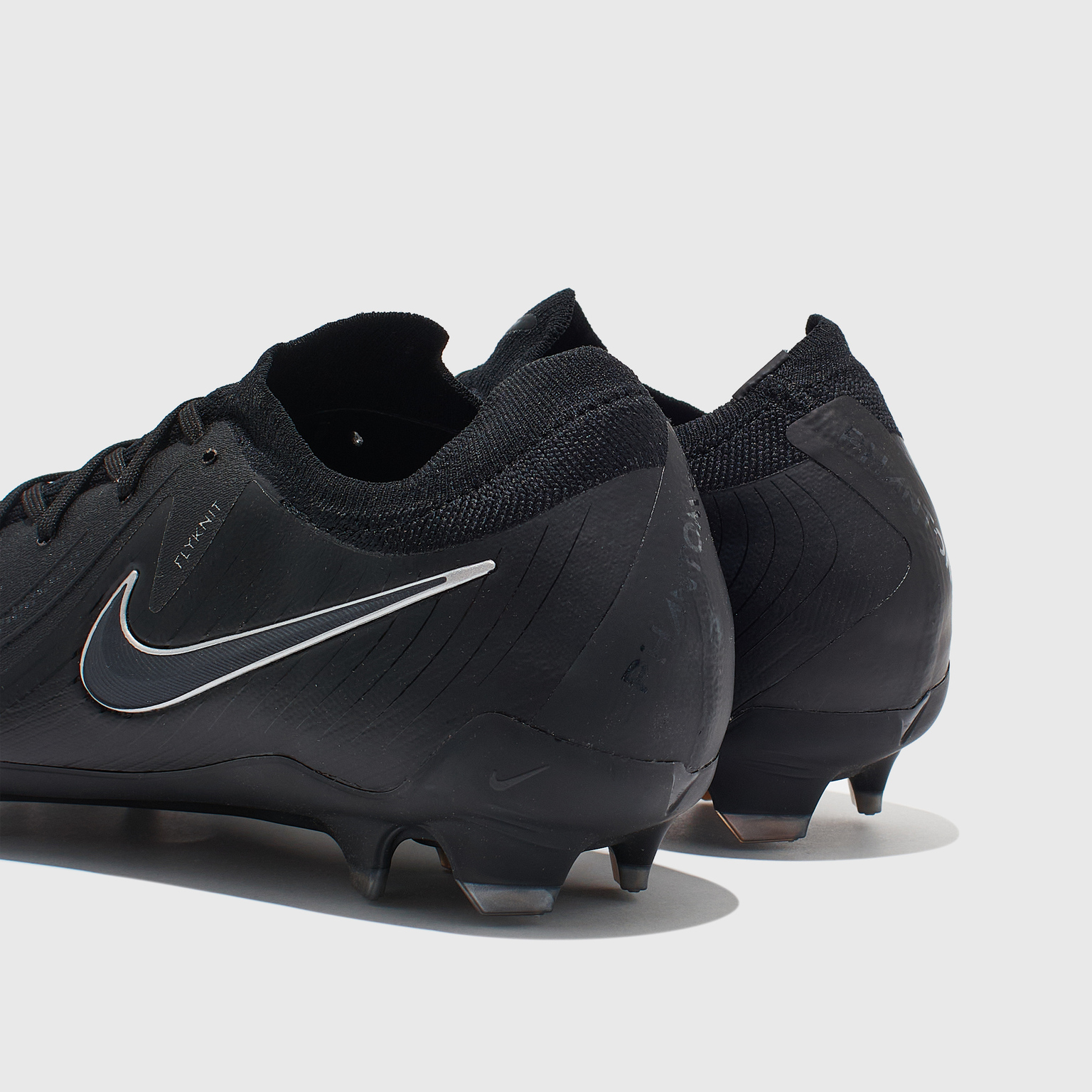 Бутсы Nike Phantom GX II Pro FG FJ2563-001