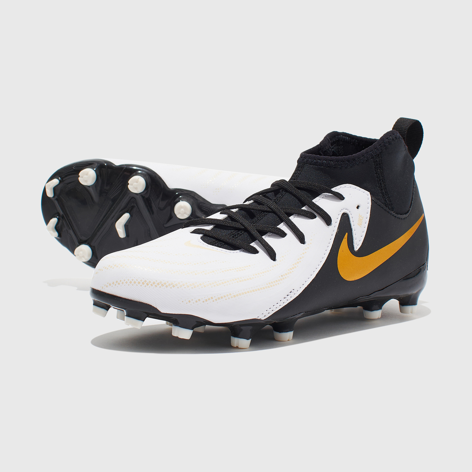 Бутсы детские Nike Phantom Luna II Academy FG/MG FJ2603-100