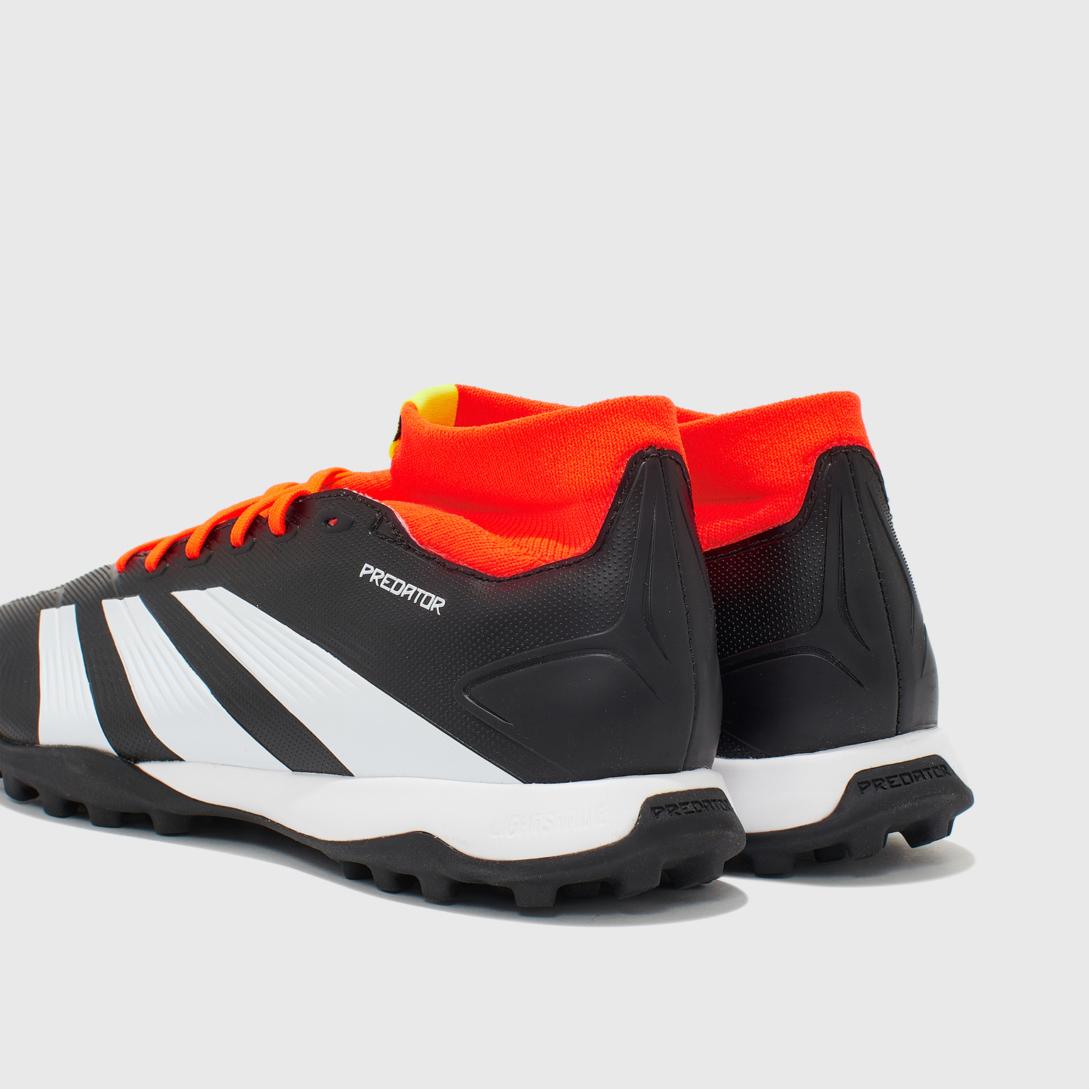 Шиповки Adidas Predator League TF IG7718