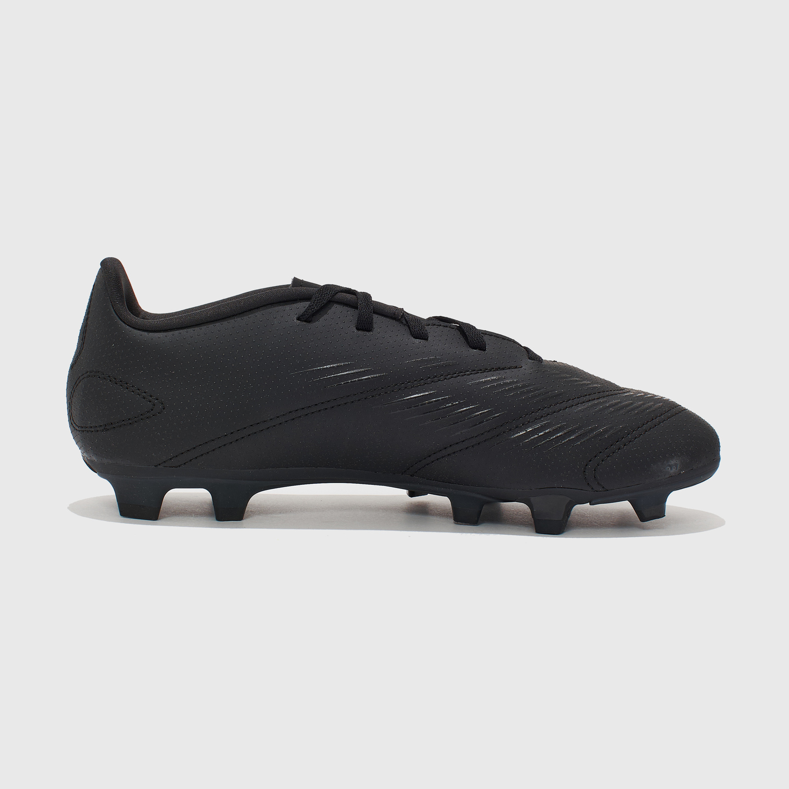 Бутсы Adidas Predator Club FG IG7759