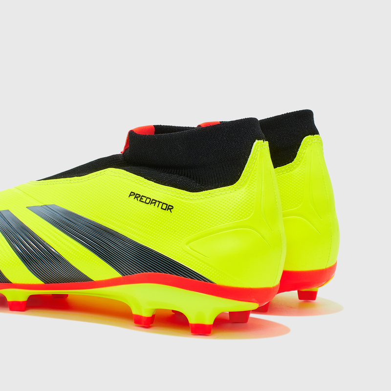 Бутсы Adidas Predator League Laceless FG IG7766