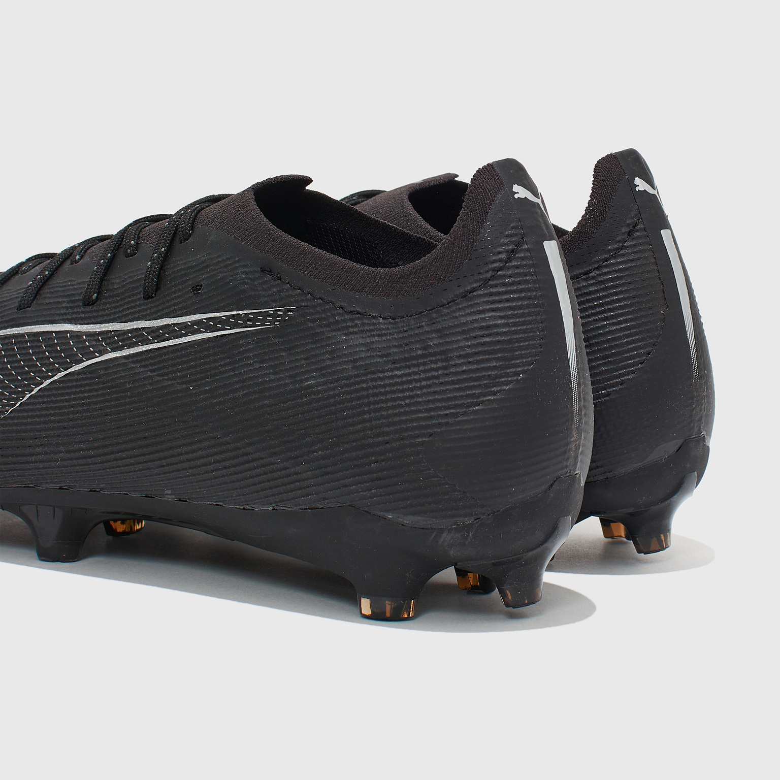 Бутсы Puma Ultra 5 Pro FG/AG 10768502