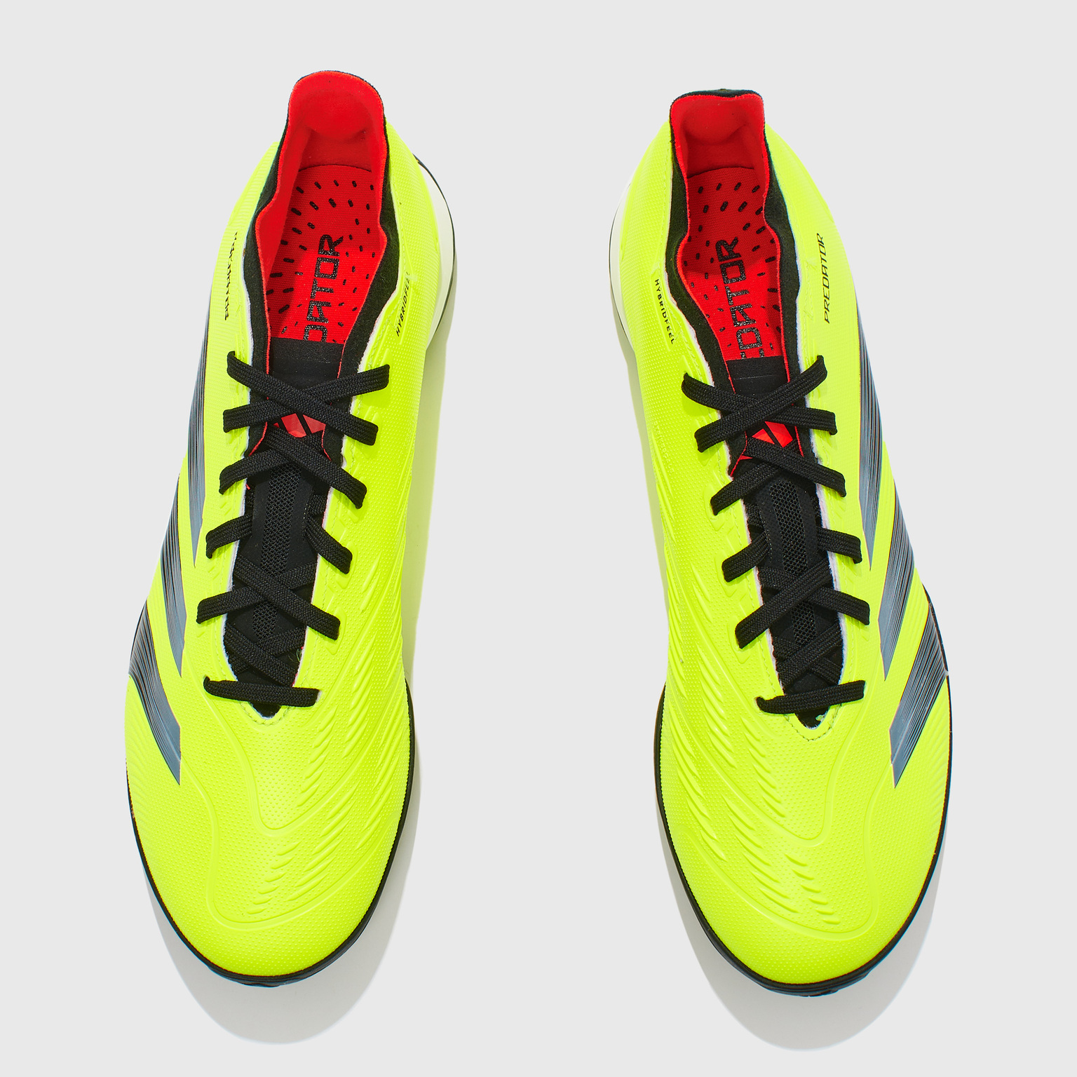 Шиповки Adidas Predator League Low TF IE2612