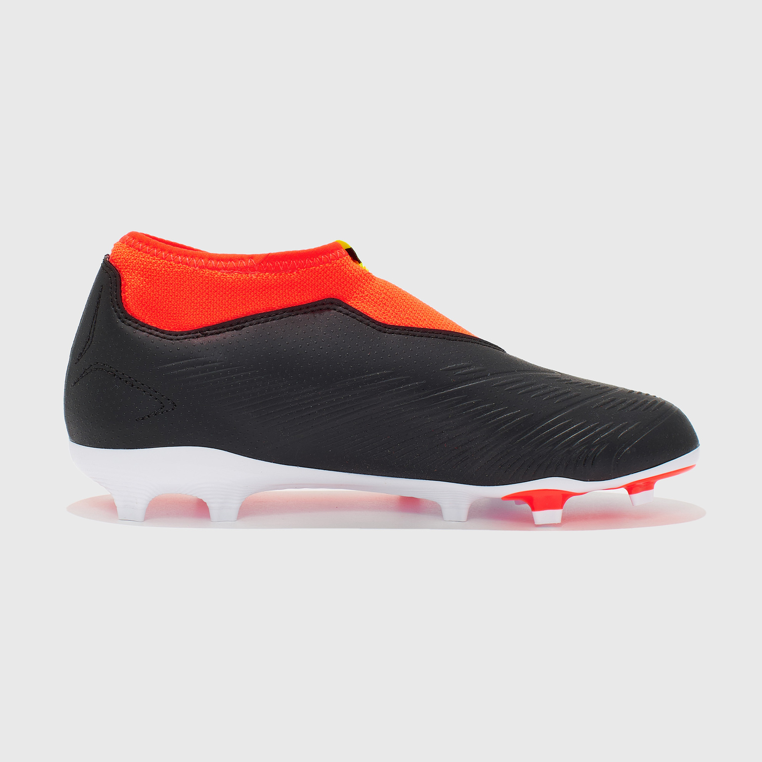 Бутсы детские Adidas Predator League Laceless FG IG7754