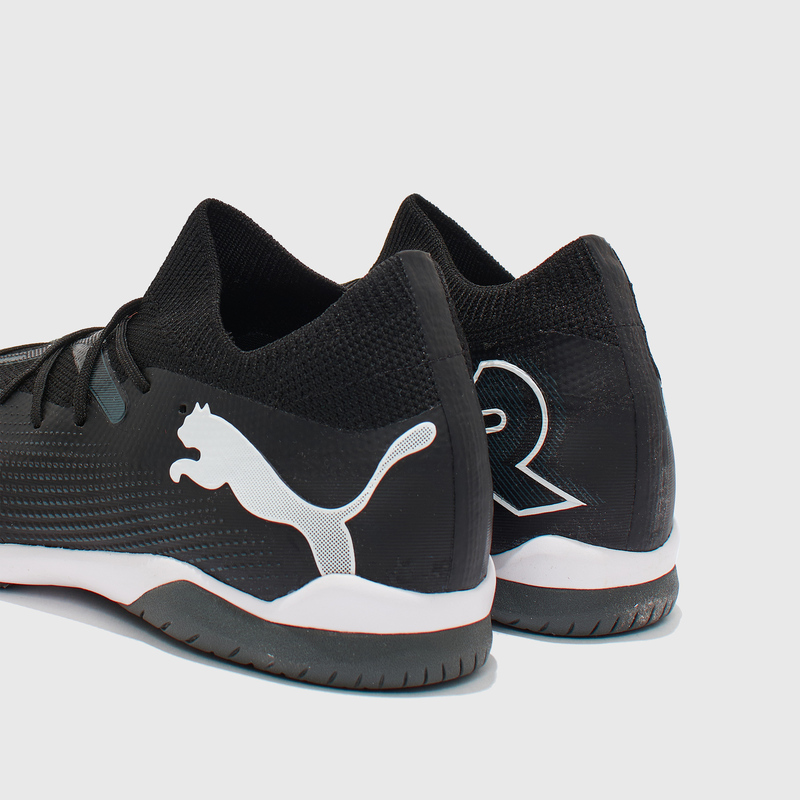 Футзалки Puma Future 7 Match IT 10772102