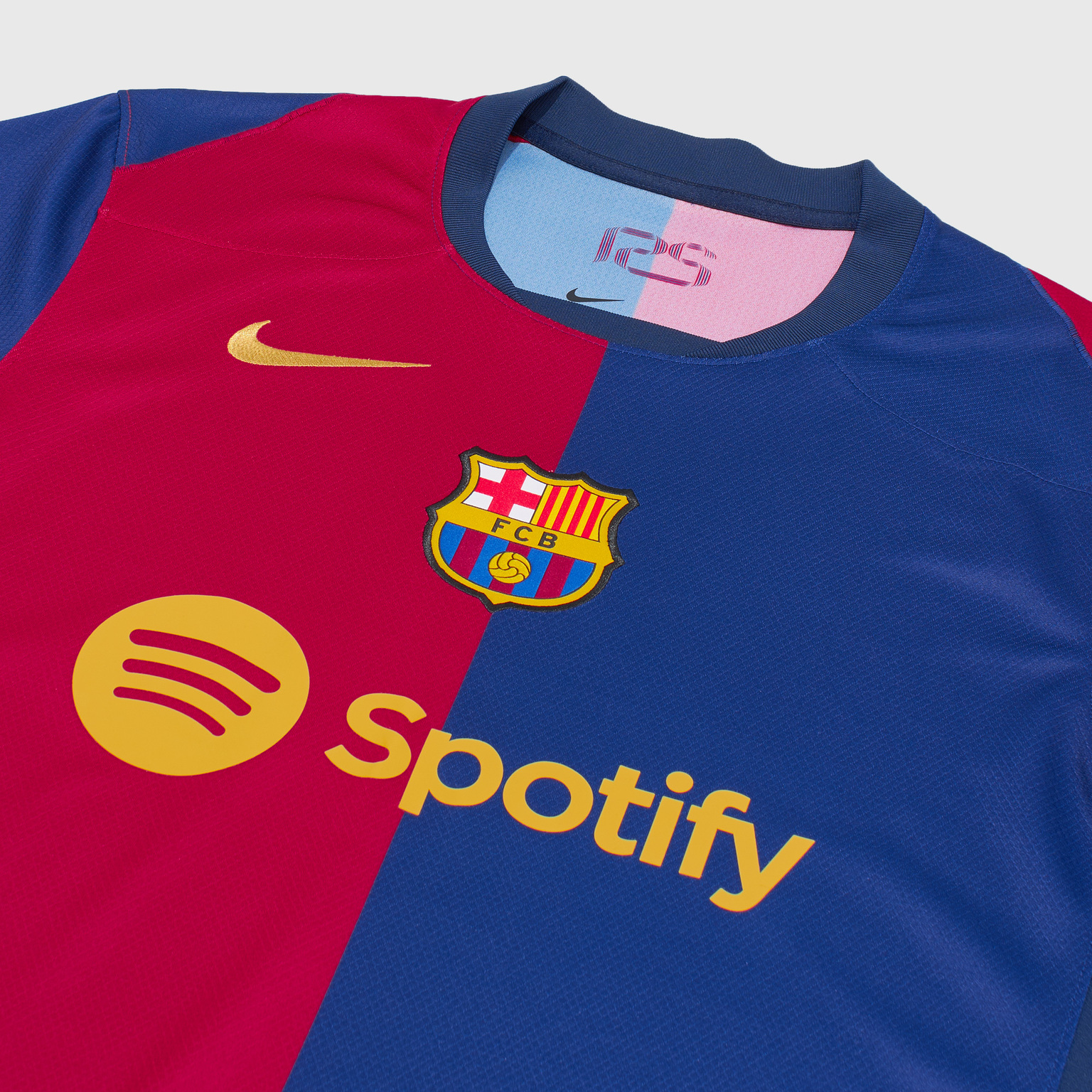 Футболка игровая домашняя Nike Barcelona сезон 2024/25