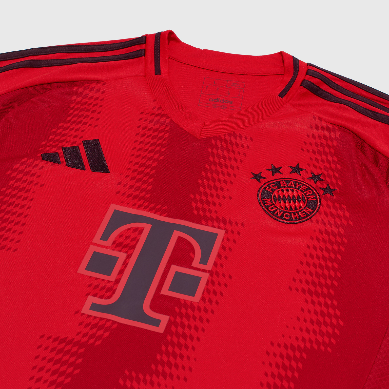 Футболка игровая домашняя Adidas Bayern сезон 2024/25