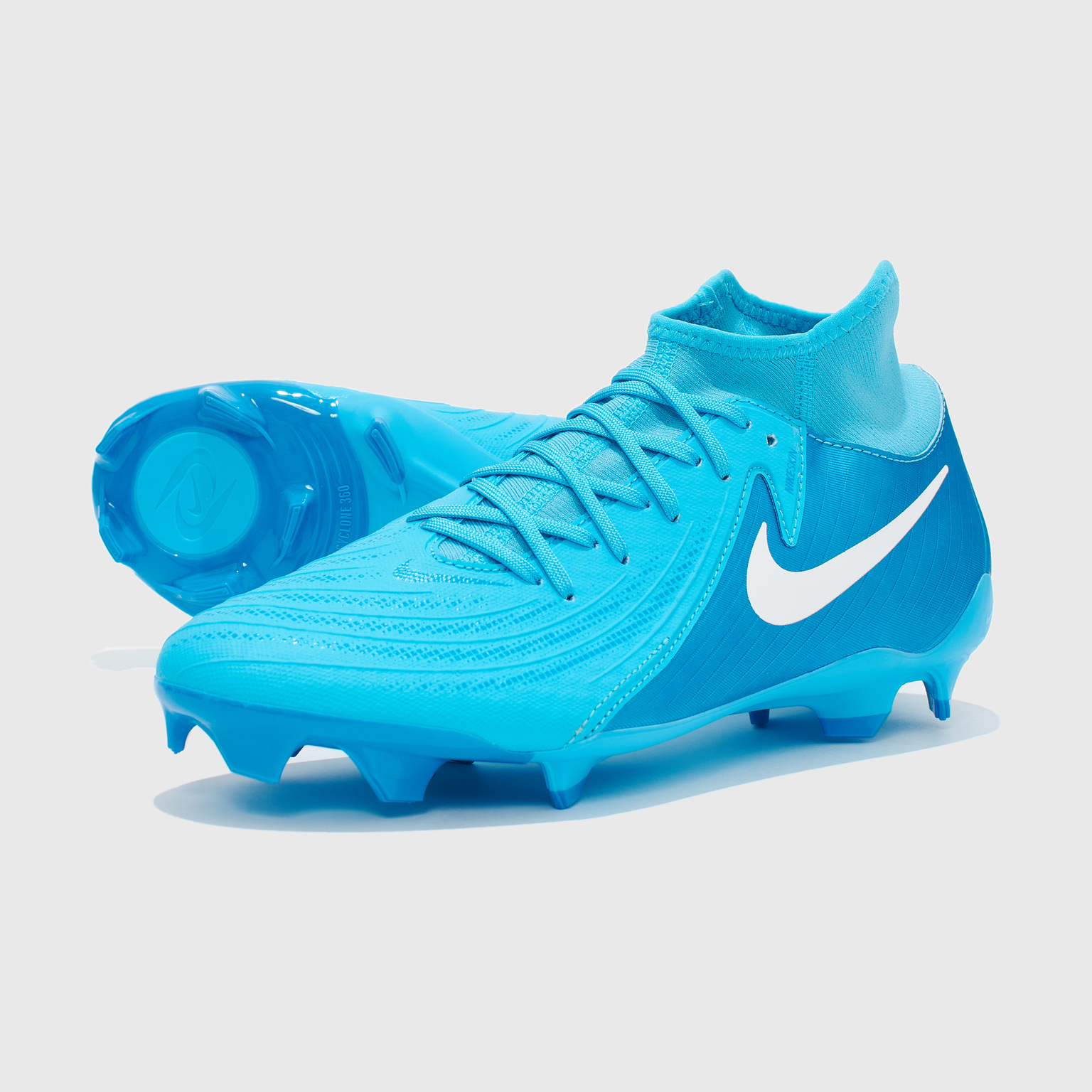 Бутсы Nike Phantom Luna II Academy FG/MG FD6725-400