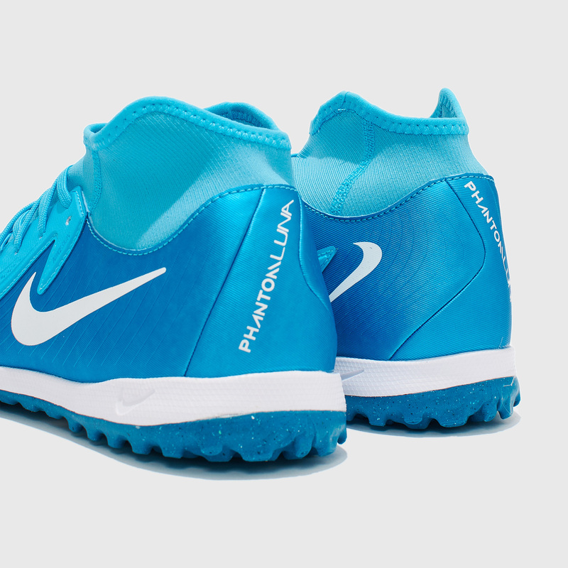 Шиповки Nike Phantom Luna II Academy TF FJ2566-400