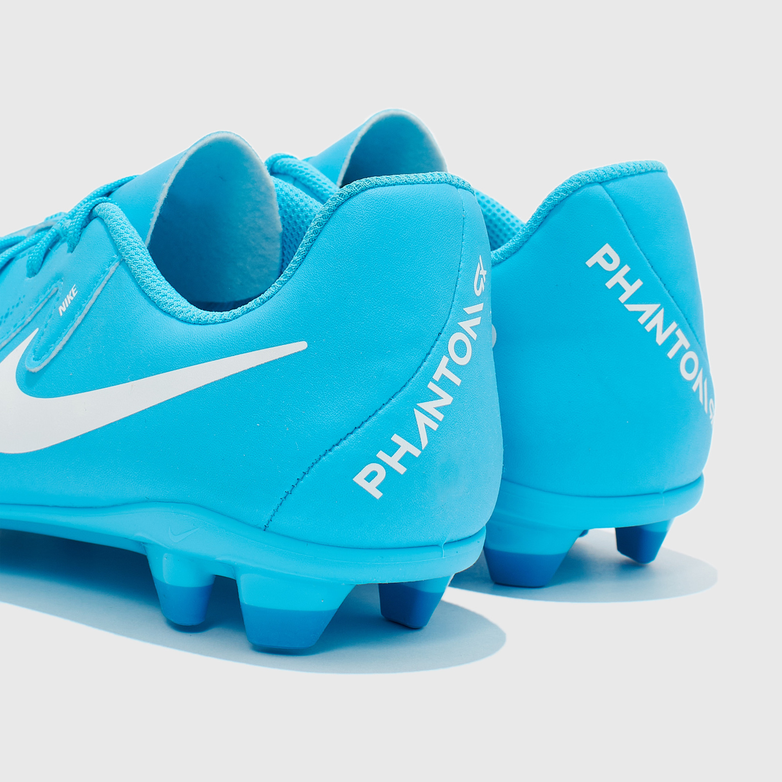 Бутсы детские Nike Phantom GX II Club FG/MG FJ2600-400