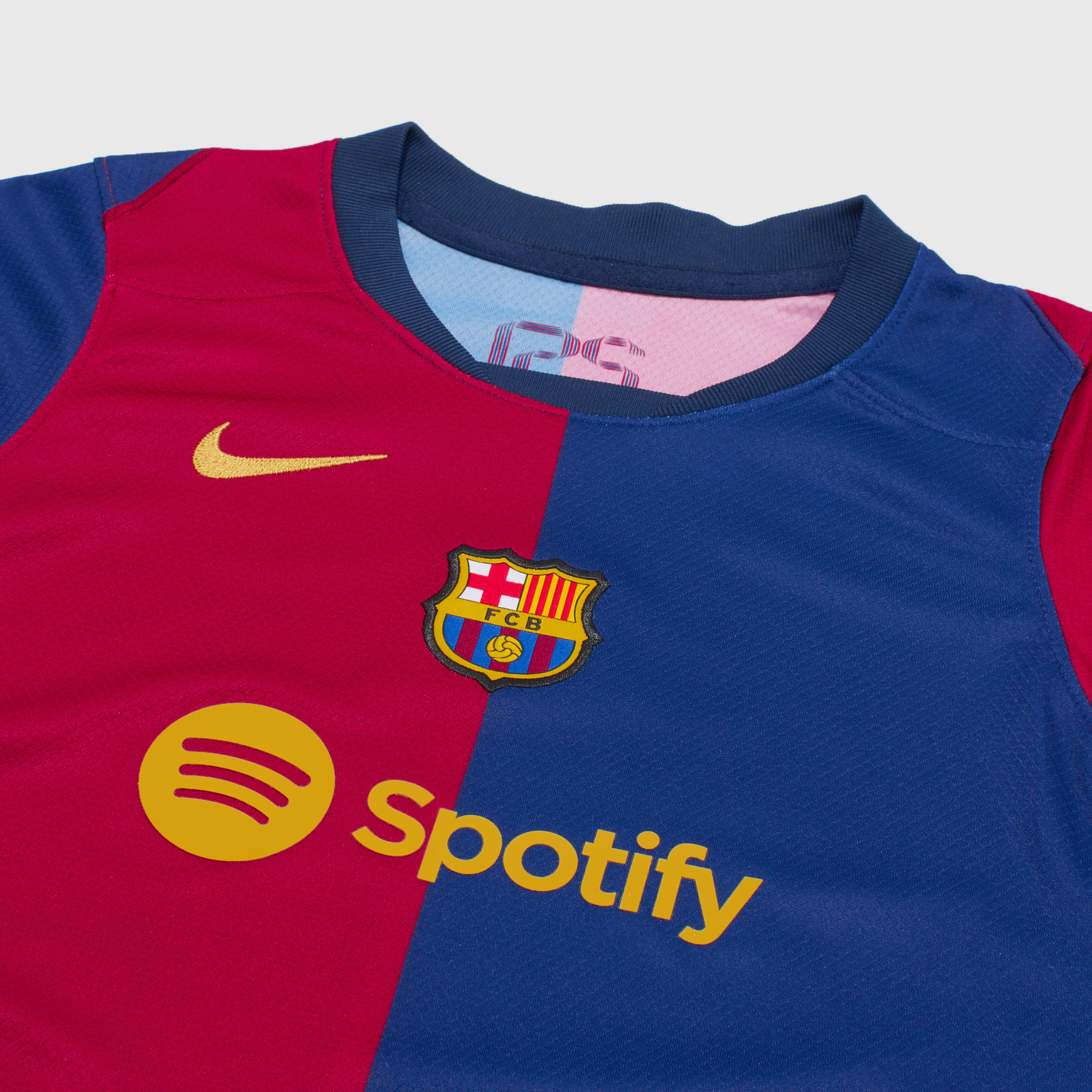 Комплект детской формы Nike Barcelona сезон 2024/25