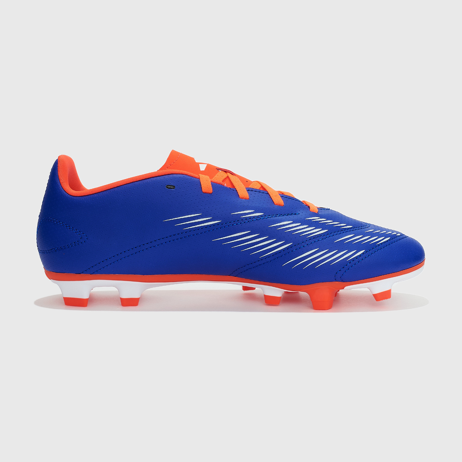 Бутсы Adidas Predator Club FG IF6344