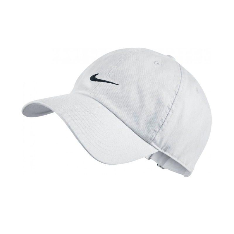 Кепка хабаровск. Бейсболка Nike Heritage Swoosh cap. Nike бейсболка Nike Metal Swoosh cap 340225-010. Nike Heritage бейсболка. Рефлективная кепка Nike.