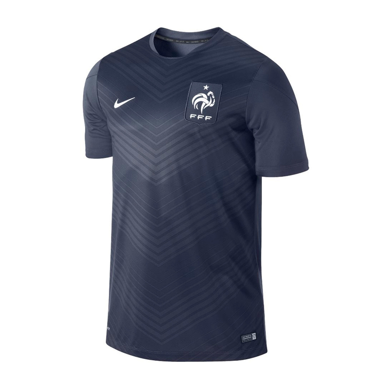 Nike fff 2025