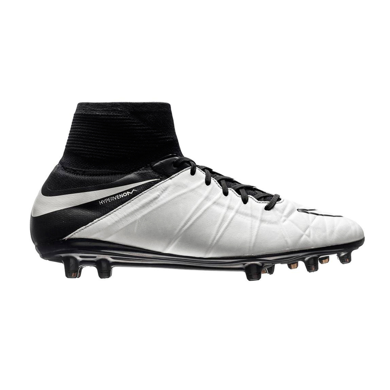 Nike hypervenom 2 black and white on sale